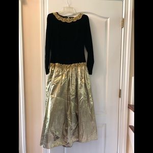Scott McClintock Vintage winter formal size 8